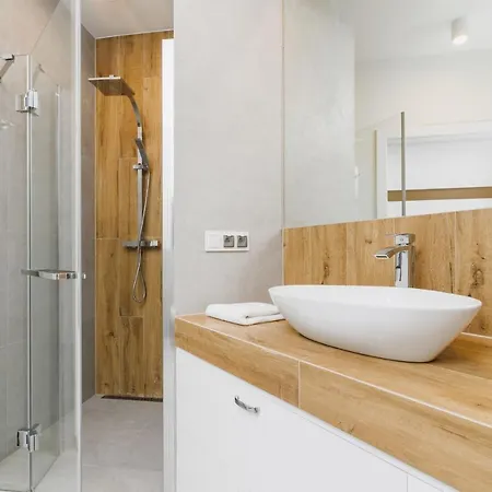 Plac Na Groblach By Renters דירה קרקוב
